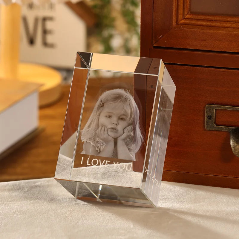 3D Crystal Photo Gift for Women, Men, Couples - 3D Glass Pictures Crystal - Personalised Crystal Photo Frame